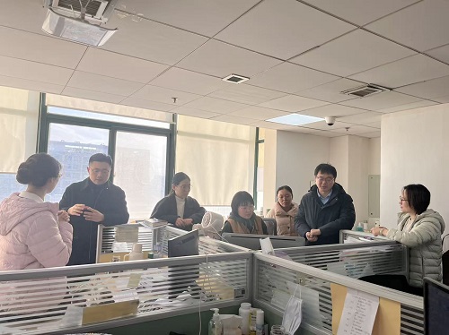 照片.jpg 照片.jpg